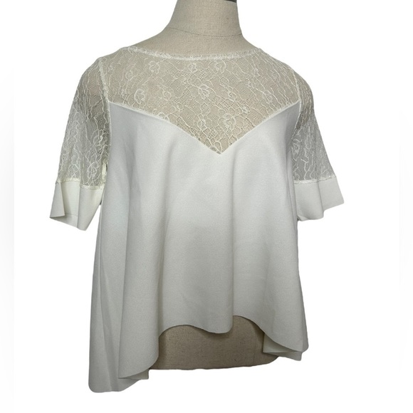 Zara White Short Sleeve Contrast Lace V-Neck Flowy Crop Blouse Size Medium - Picture 5 of 16